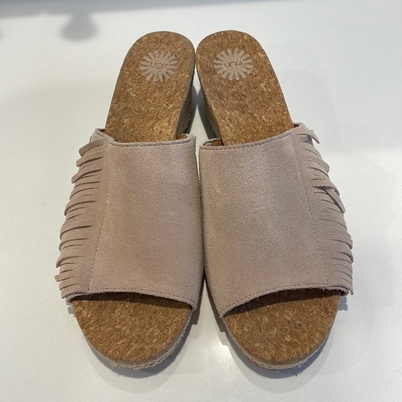 UGG Danes Wedge Espadrille Sandals Color: Horchata—Beautiful—Boho—New!! Size 9 - Picture 1 of 9